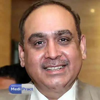 Dr. Virendar Sarwal Profile Picture