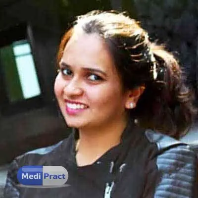 Dr. Vrushali Survade Sawant Profile Picture