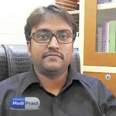 Dr. Vyom Gyanpuri Profile Picture